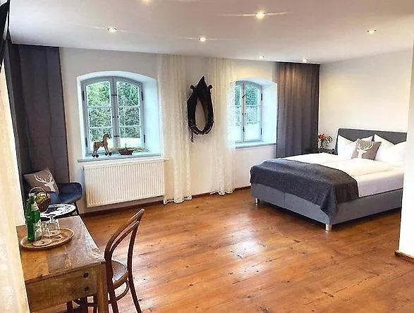 Brandstatthof - Und Restaurant 3* 슈타인가덴