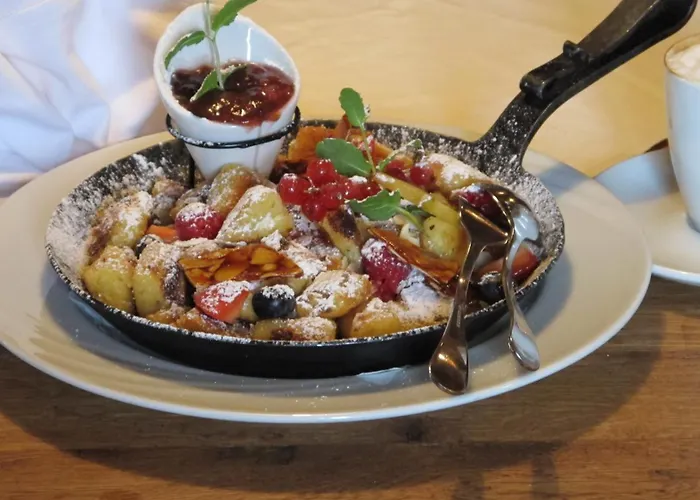 Brandstatthof - Und Restaurant 슈타인가덴