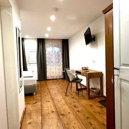 Bed & Breakfast Brandstatthof - Und Restaurant